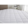 breathable waterproof quilted mattress protector